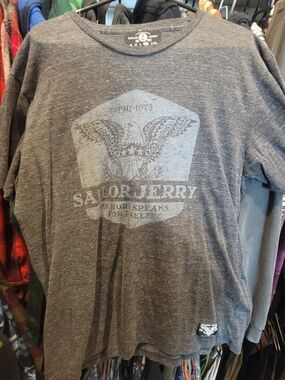 Men's Dark Gray Graphic Short-Sleeve Tee